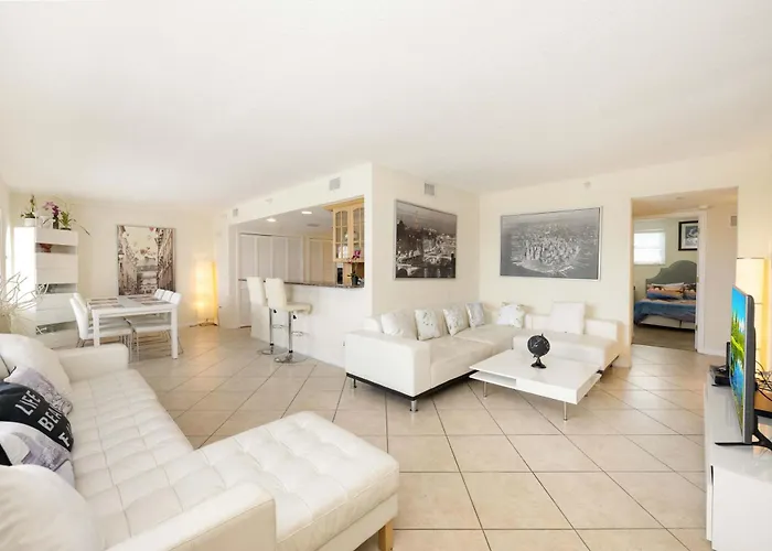 445 Clearwater Hamden * Clearwater Beach