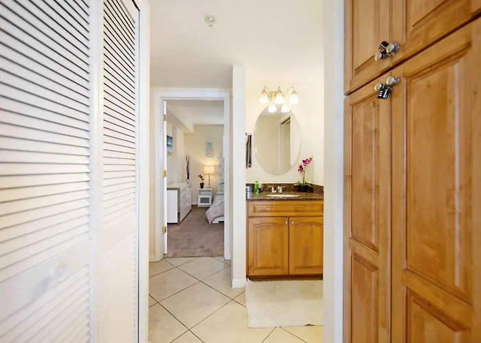 445 Clearwater Hamden * Clearwater Beach